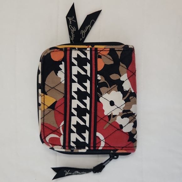 Vera Bradley Wallet - Picture 1 of 4